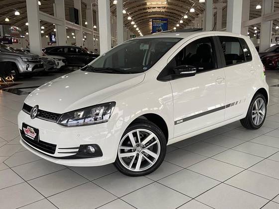VOLKSWAGEN FOX 1.6 MSI RUN 8V FLEX 4P MANUAL VOLKSWAGEN FOX 1.6 MSI RUN 8V FLEX 4P MANUAL